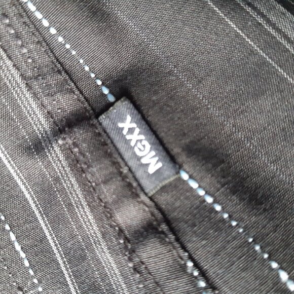 MEXX SZ M Men's Black & White Striped Button Up Dress Shirt - Picture 4 of 13